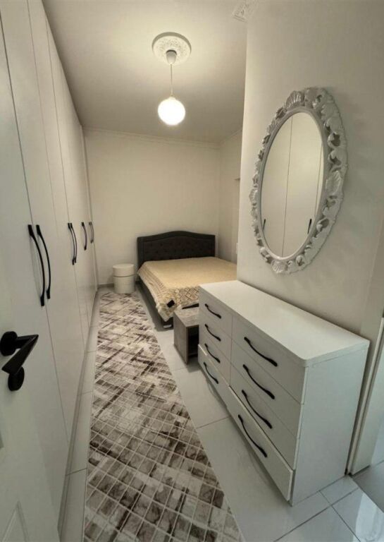 Apartament me qera 1+1 📍Rruga Dibres, Shkolla Bashkuar