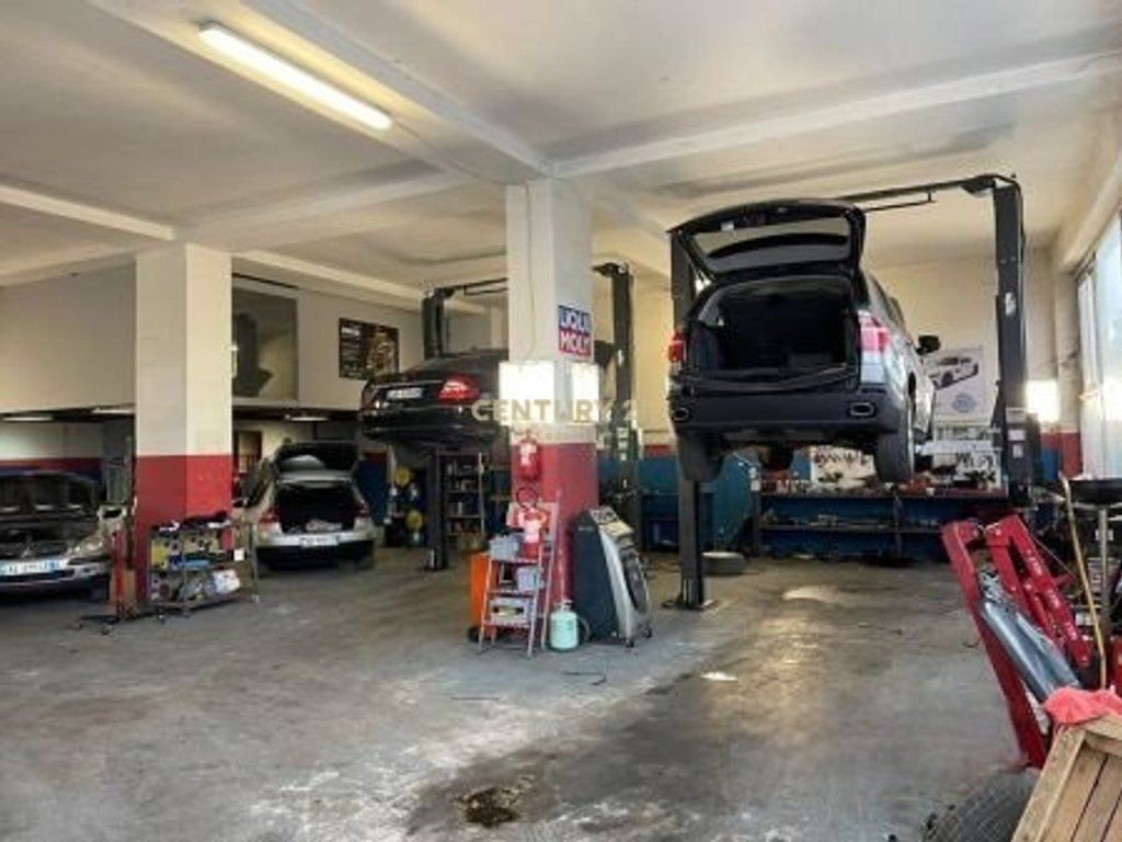 FOR SALE OR FOR RENT PREMISES IN SELITE GROUND FLOOR