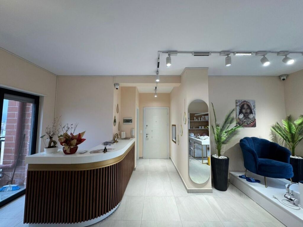 Appartamento 3+1+2 in Vendita, Vicino a Villa Gold