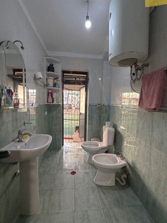 For sale, Apartment 1+1, Ali Dem, Tirana