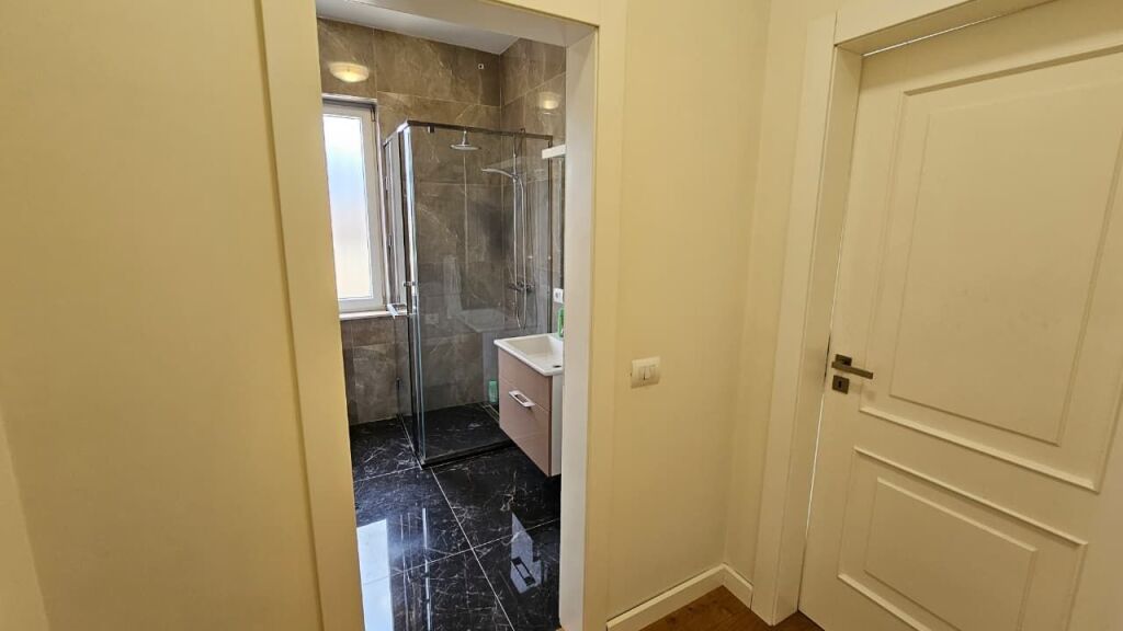 Apartment 2+1+2+Verandas for Sale, Kinostudio, opposite the Ministry of Culture!