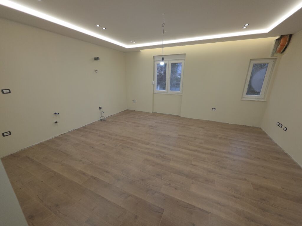 Apartment 1+1 for Sale – Osman Myderizi School!