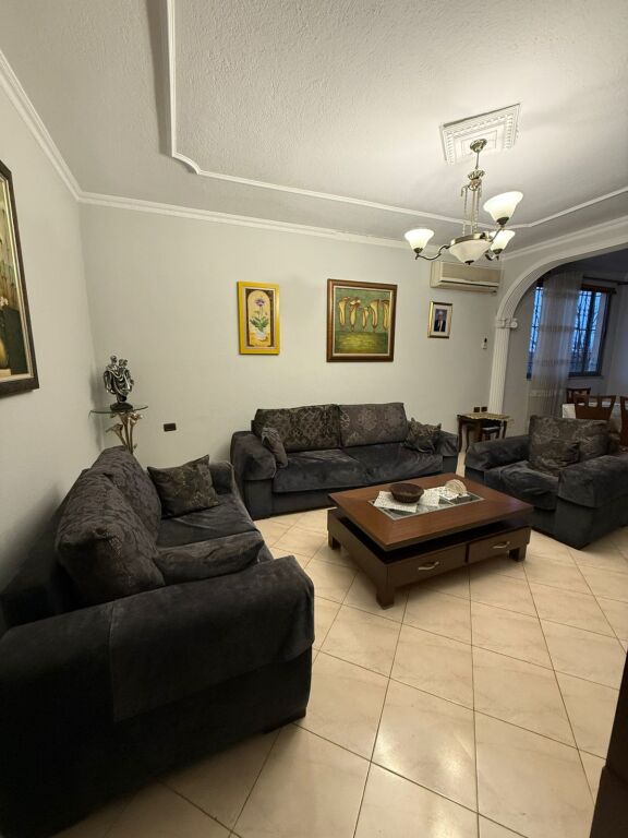 🏡Affittiamo il 2° piano di una villa – dietro l'Ospedale Militare ✨