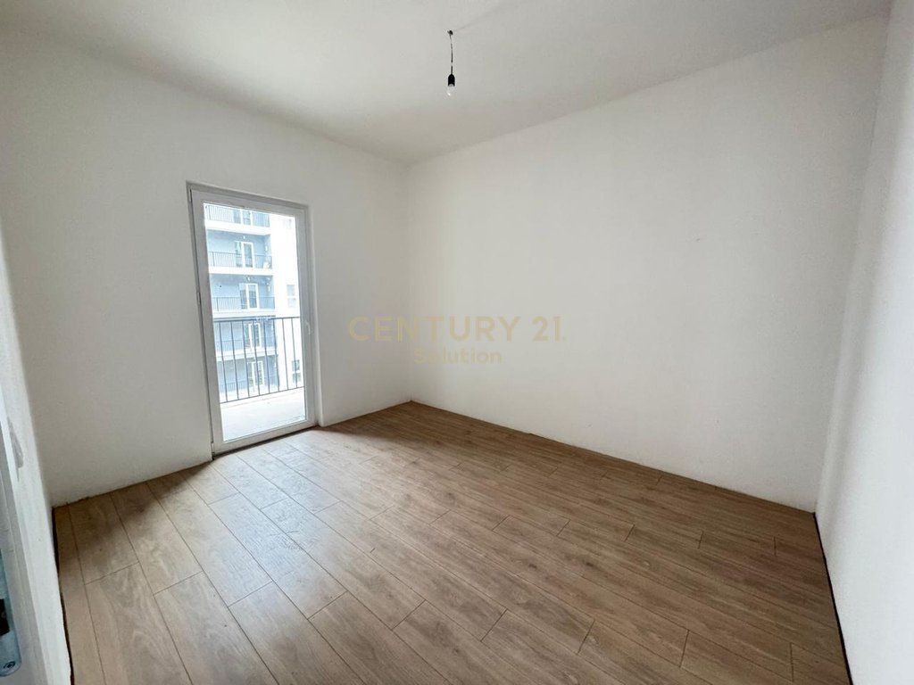 APARTMENT 1+1 TIRANA ENTRY 2 - A PARKING SPACE INCLUDED IN THE PRICE !!!!!