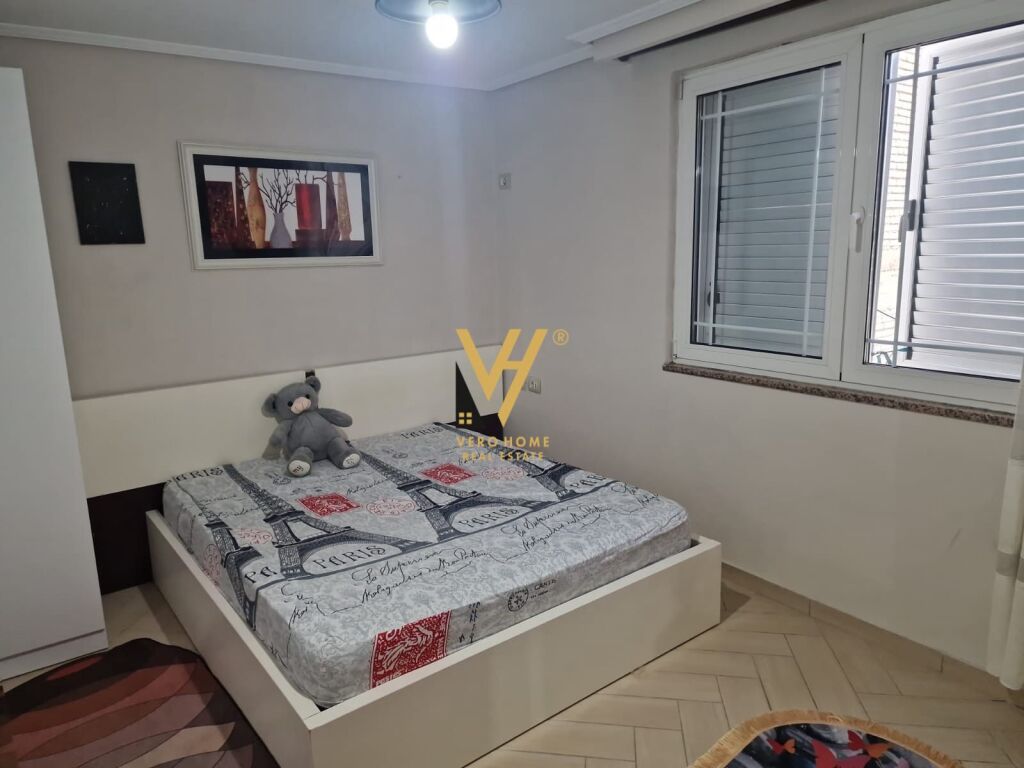 JEPET APARTAMENT 2+1+BLK ME QIRA TE ZOGU I ZI 60.000 LEKE