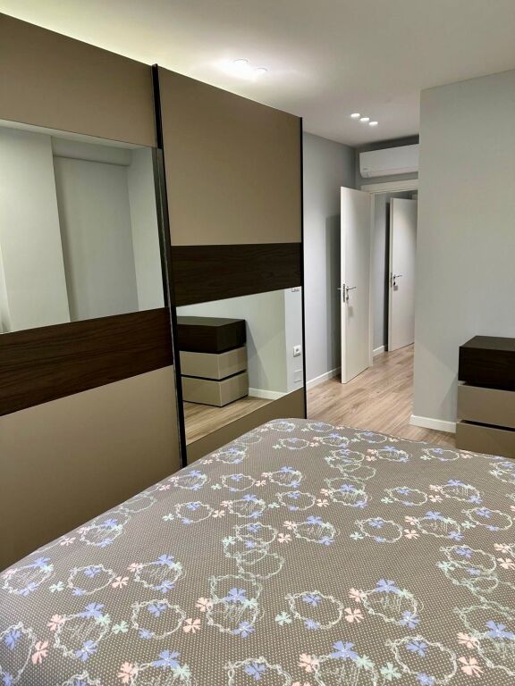 📣Qera apartament 2+1 me Parking 📍Shkolla e "Kuqe" 🛣️ Rruga "Qemal Stafa" ✨