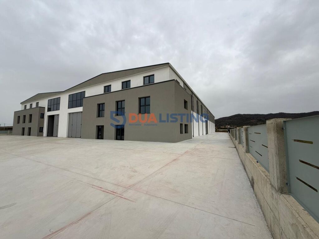 MAGAZZINO ELITARIO IN AFFITTO – ALTO STANDARD DI COSTRUZIONE 💎 📍 Manëz – Baia di Lalëz