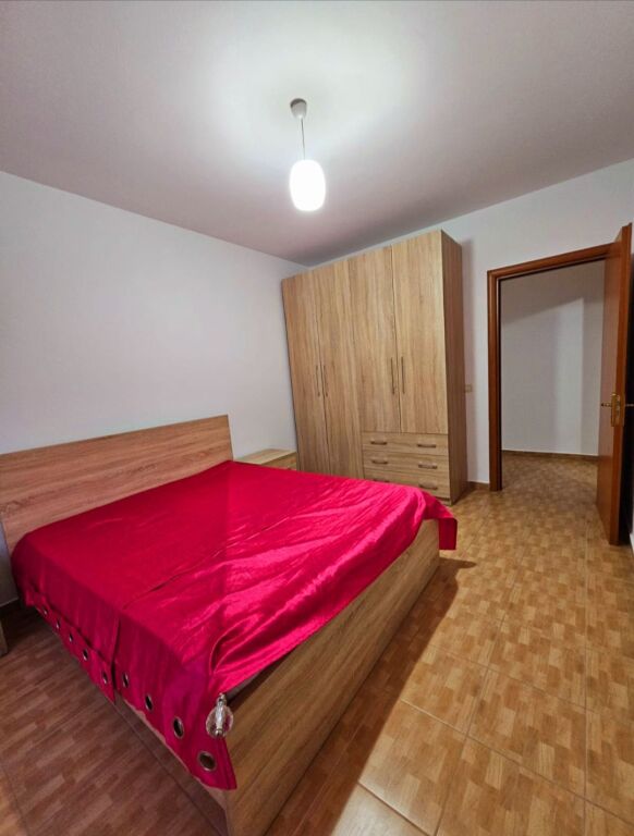 Okazion, Shitet apartament 2+1 ne fresk