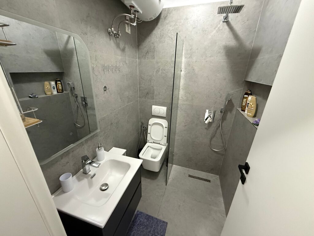 📣 MONOLOCALE IN AFFITTO 📍Vicino al CENTRO  🛣️ Via "Bogdaneve" ✨