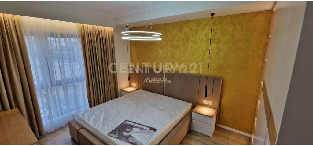 JEPET ME QIRA APARTAMENT PREMIUM 2+1+2+POST PARKIMI TE BULEVARDI I RI