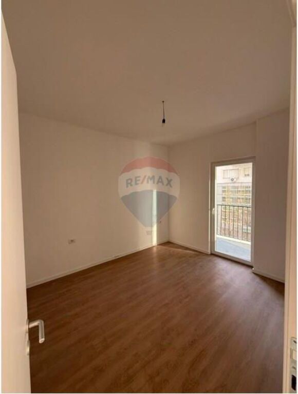 Apartament - Për Shitje - Tirana Entry, Tiranë(ID: 530491003-445)