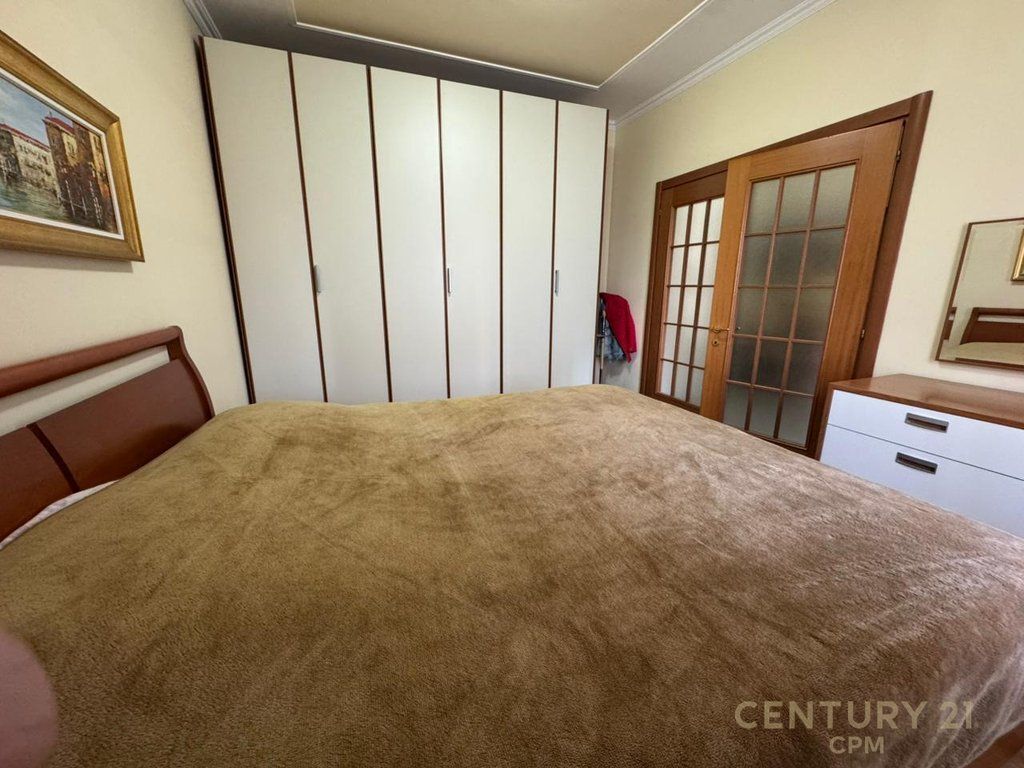Apartament 2+1+2 Për Shitje në Ish Bllok 650,000 € Sip. Totale  136m2  Sip. e brendshme  120m2