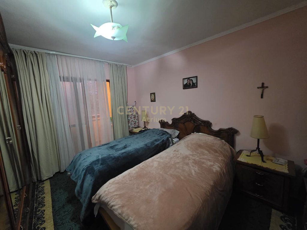 APARTMENT 2+1 FOR SALE IN THE OXHAK AREA!