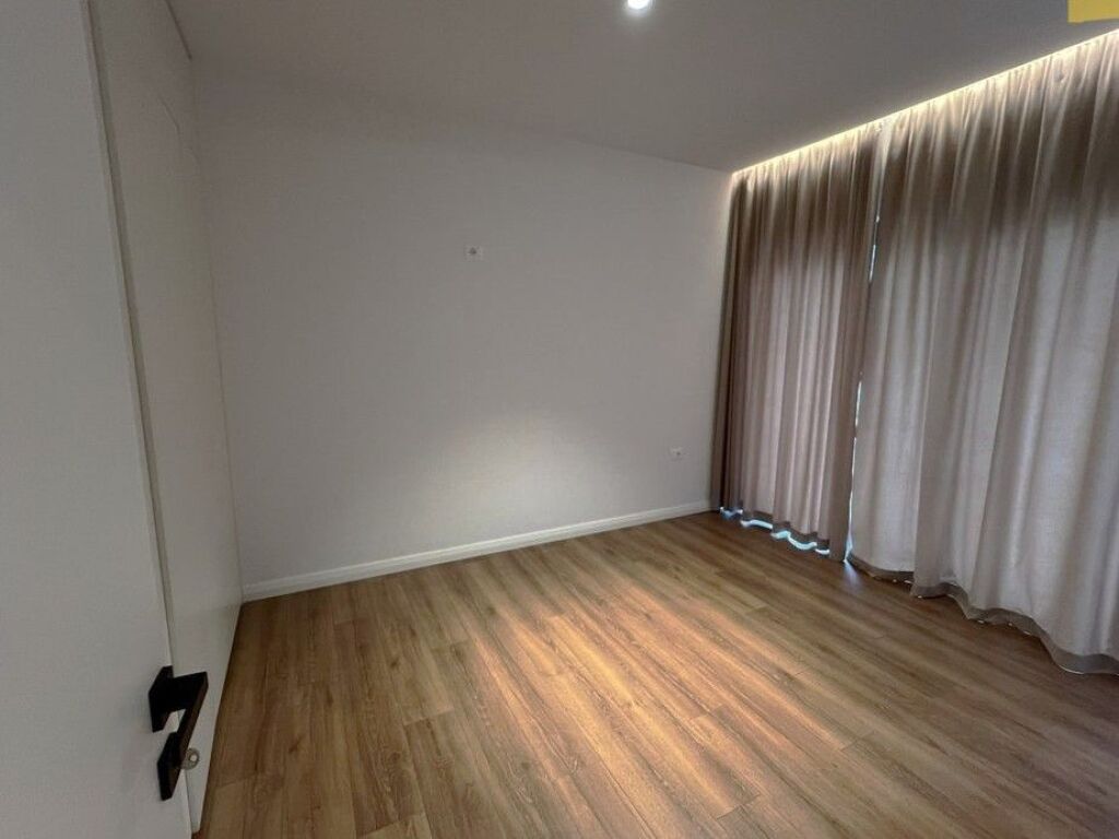 For sale, Apartment 2+1+Parking Space, O2 Residence, Tirana.