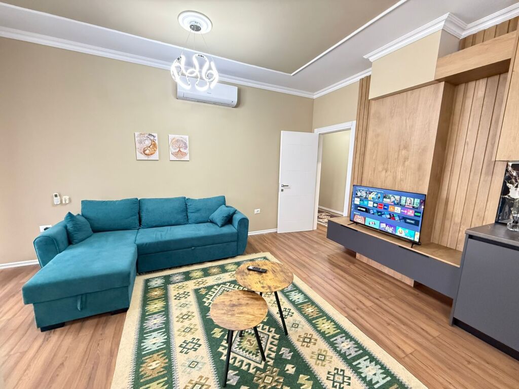 Apartament me qera 2+1 tek Riza Cerova
