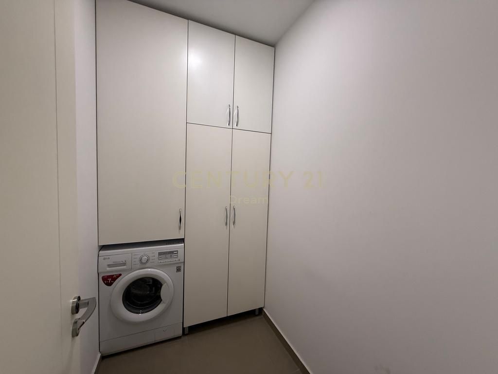 Apartment 1+1 for rent at Ambasador 3