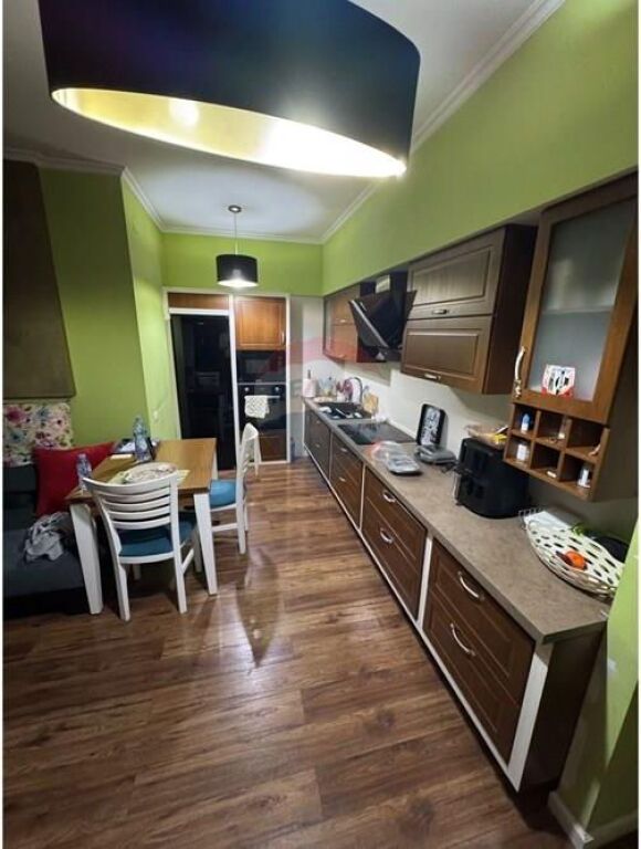 Apartament për Shitje pranë Stadiumit Dinamo