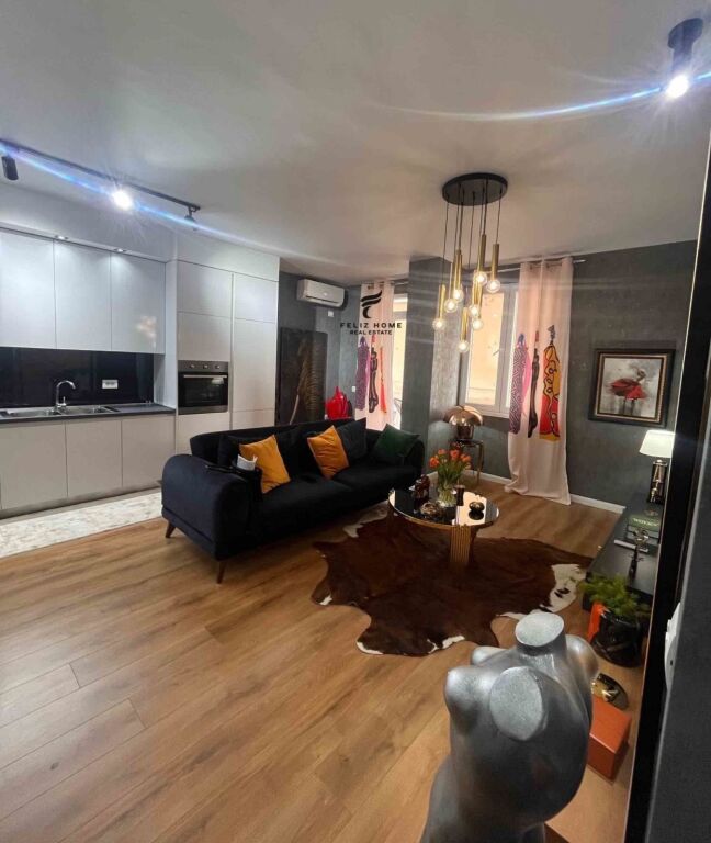 APPARTAMENTO IN AFFITTO 1+1 VIA KAVAJES 850 EURO