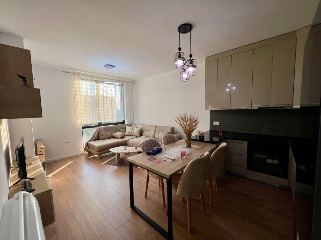 📣 QERA SUPER Apartament 1+1 📍 Bulevardi i Ri, Tirane ✨
