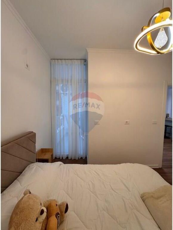 Apartament 1+1 për shitje pranë Kopshtit Botanik
