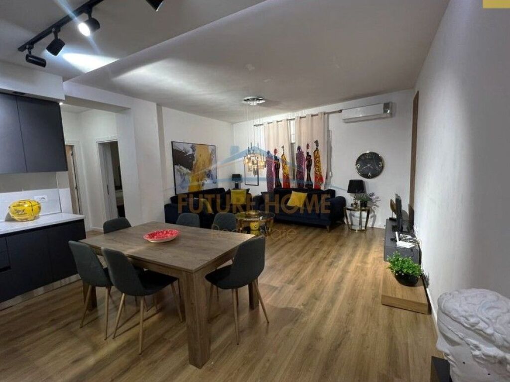 Shitje, Apartament 2+1+2, Komuna Parisit, Tiranë.
