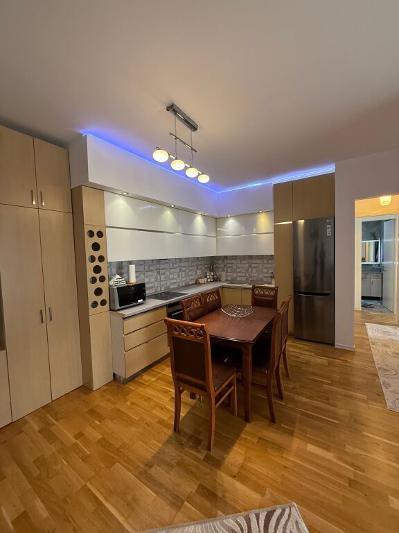 At the Botanical Garden, a 2+1+2 Apartment with Modern Furnishing and Parking Space for Rent!