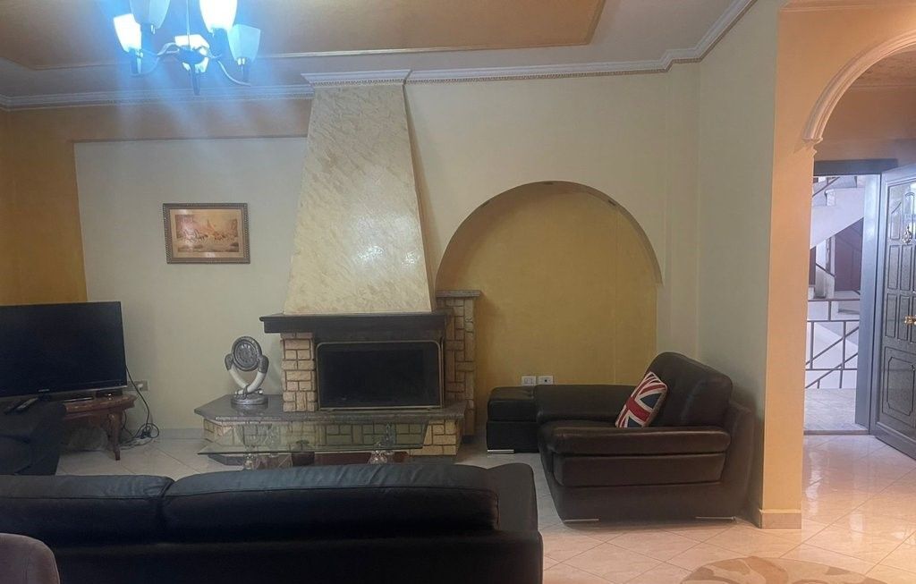 Apartament 3+1 Me Qira tek Ish stacioni i fundit i Tiranës së Re, Bulevardi Bajram Curri