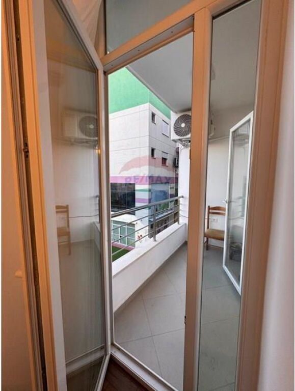 Apartament 1+1 për shitje pranë Kopshtit Botanik