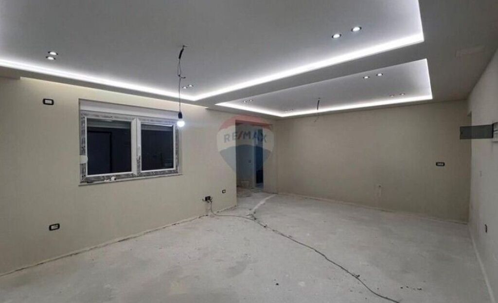 Appartamento - In Vendita - Ambasciata Americana, Tirana(ID: 530221059-455)