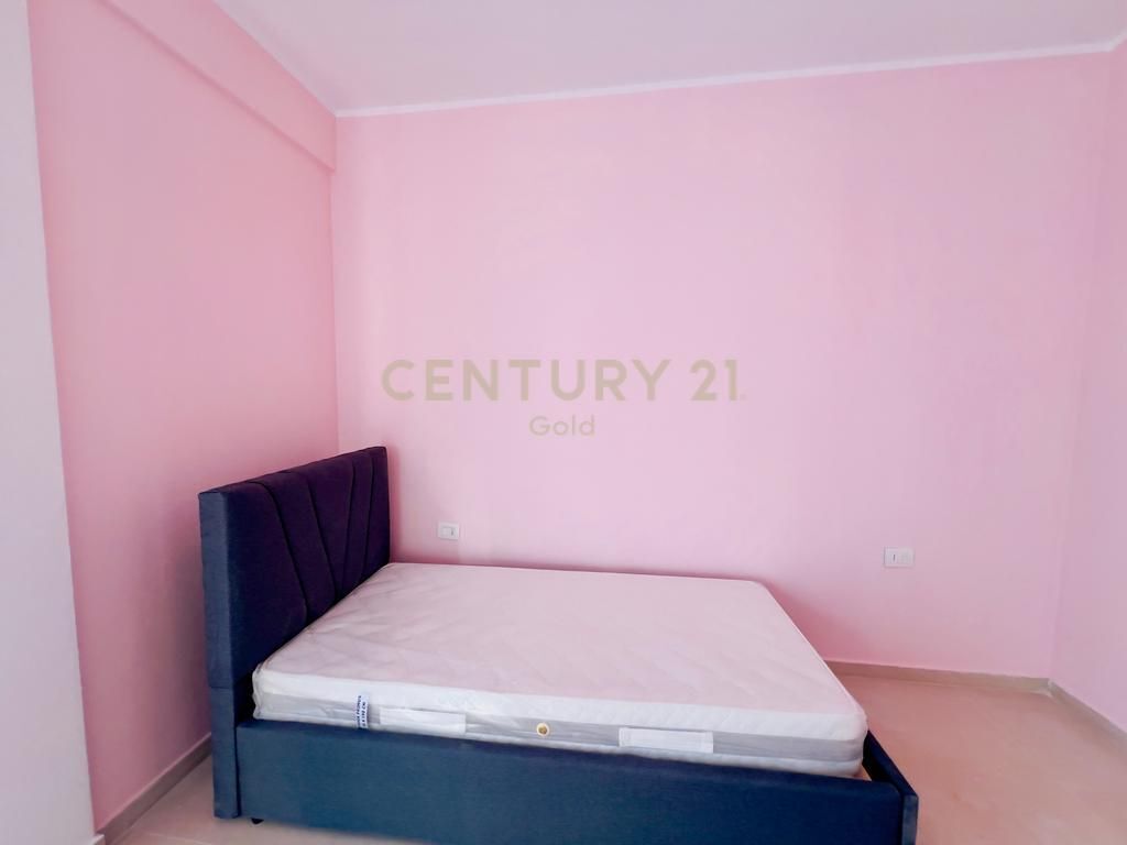 Apartament 2+1+2+2 Poste Parkimi tek 5-Maji, prane Concord Center!