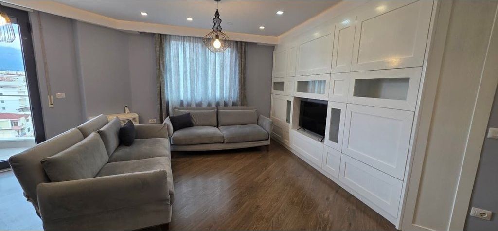 21 December, Former Park! We offer for rent Apartment 2+1+2 at "Rezidenca Alba"!