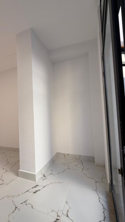 Shop for rent, Mine Peza!