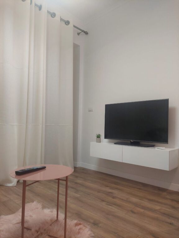 Appartamento 1+1 in affitto - Myslym Shyr