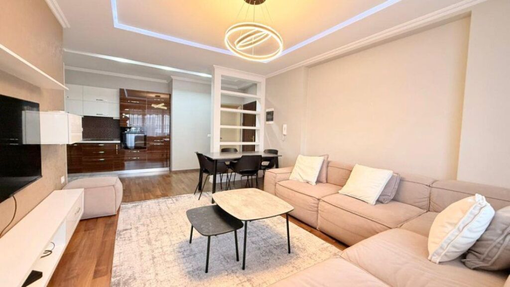 JEPET ME QERA APARTAMENT 2+1+2 NE ASTIR