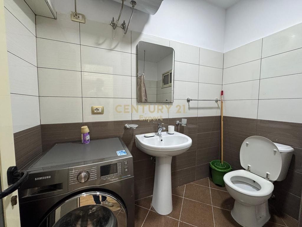 JEPET ME QERA APARTAMENT 2+1 NE RRUGEN ISLAM ALLA!
