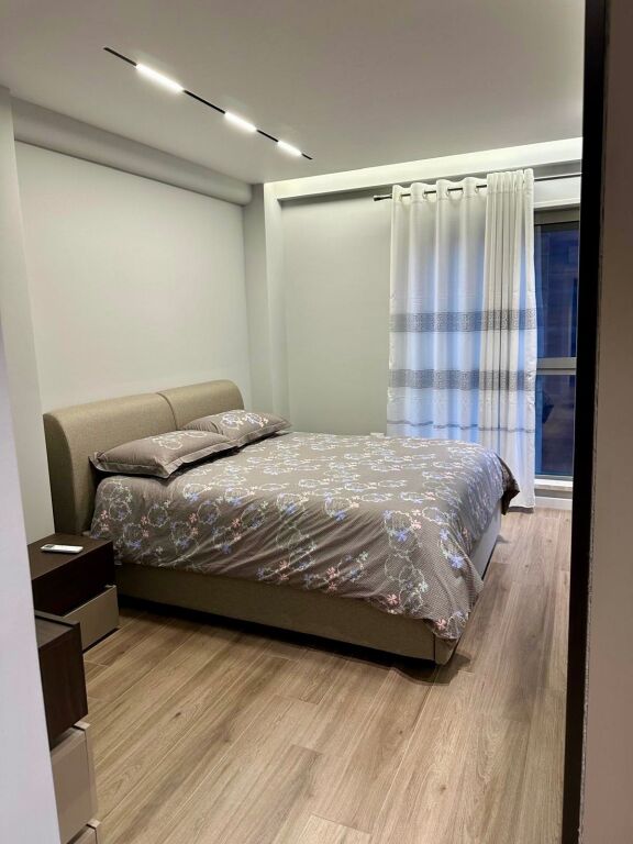 📣Qera apartament 2+1 me Parking 📍Shkolla e "Kuqe" 🛣️ Rruga "Qemal Stafa" ✨