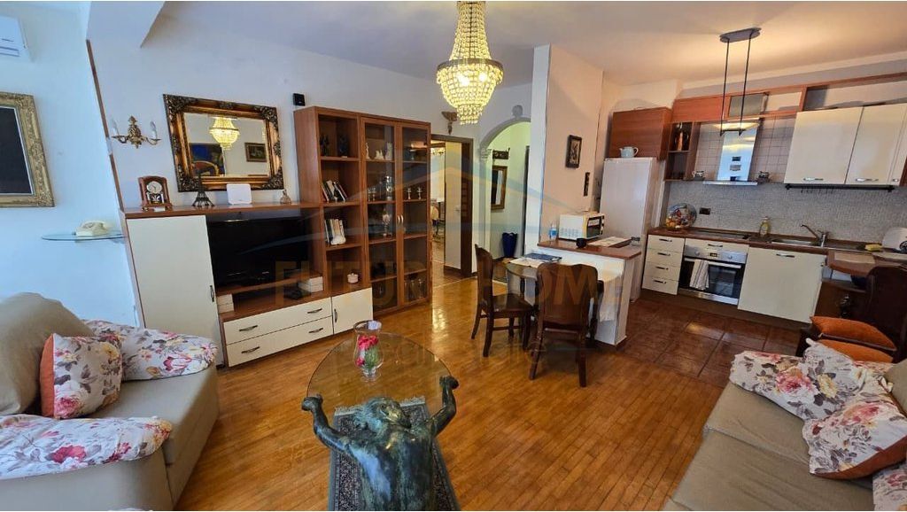 Rent, Apartment 2+1+2, Agimi Buildings, Tirana.