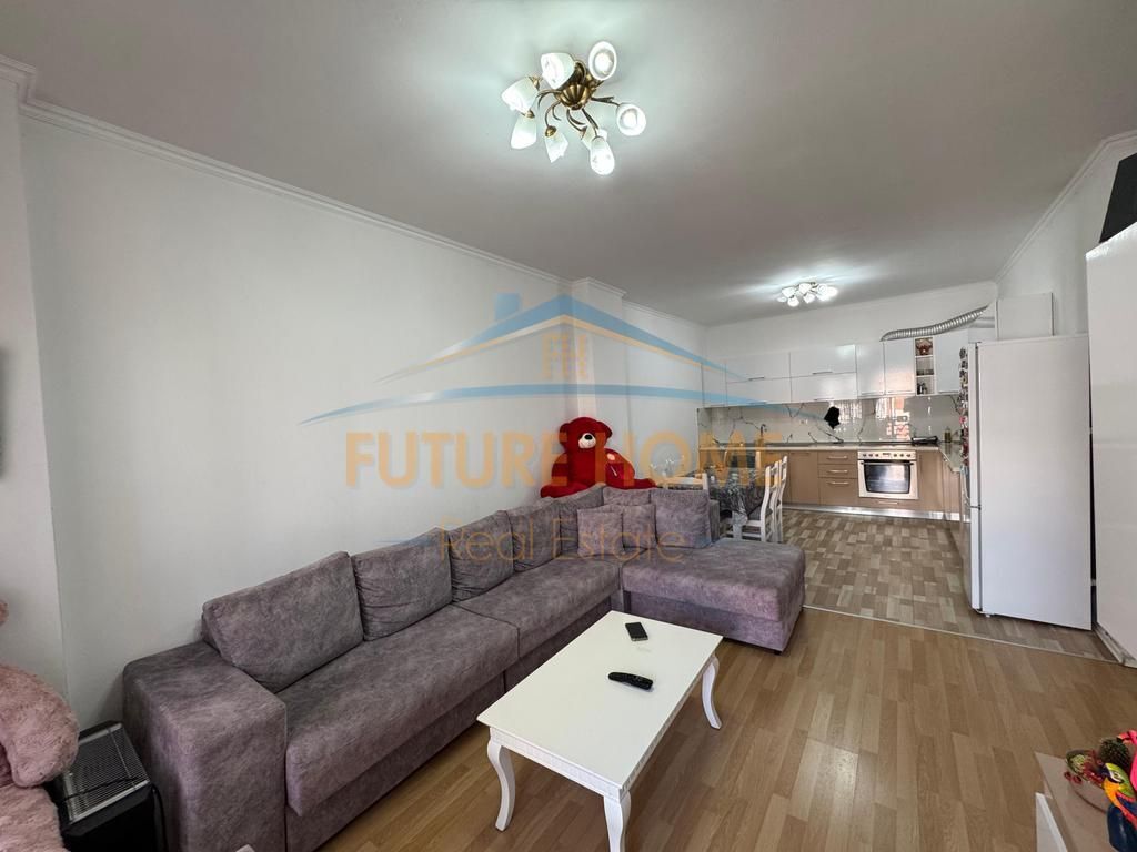 Shitet, Apartament 2+1+2, Don Bosko, Tiranë