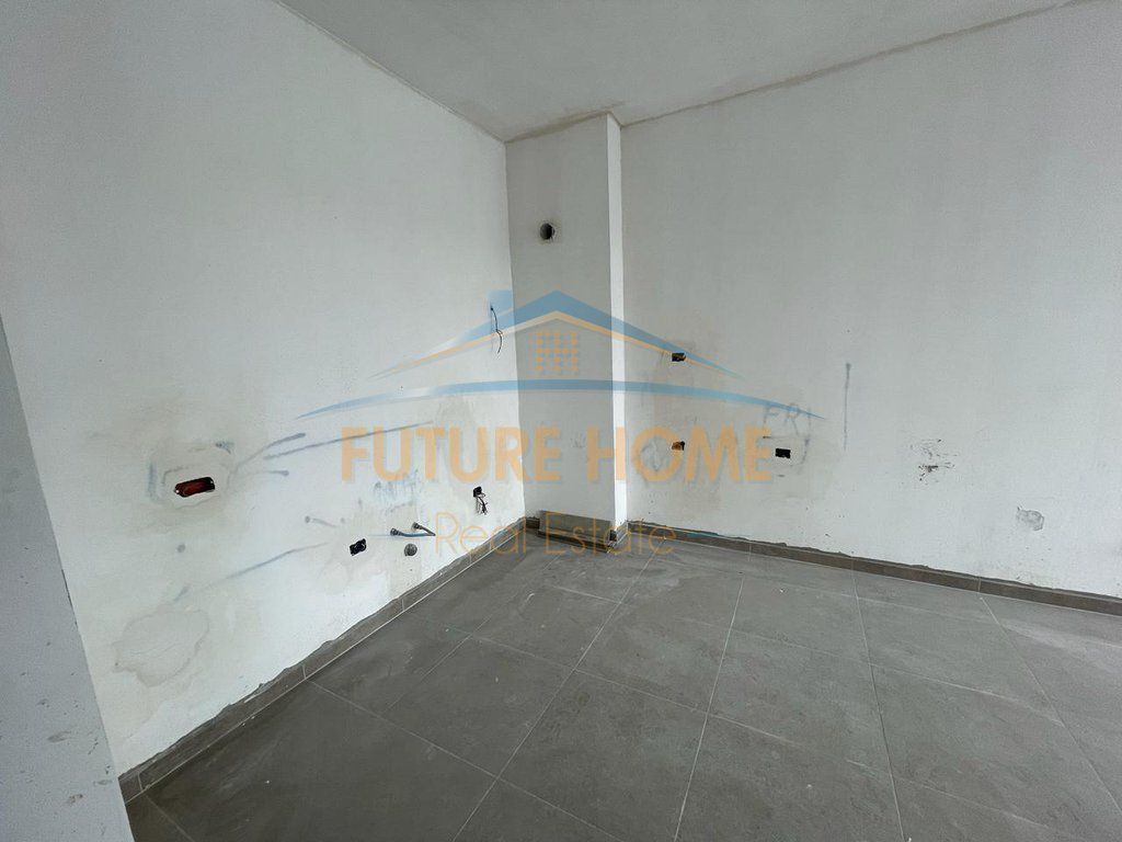 For sale, Apartment 1+1, Babë Rexha Street, Tirana.
