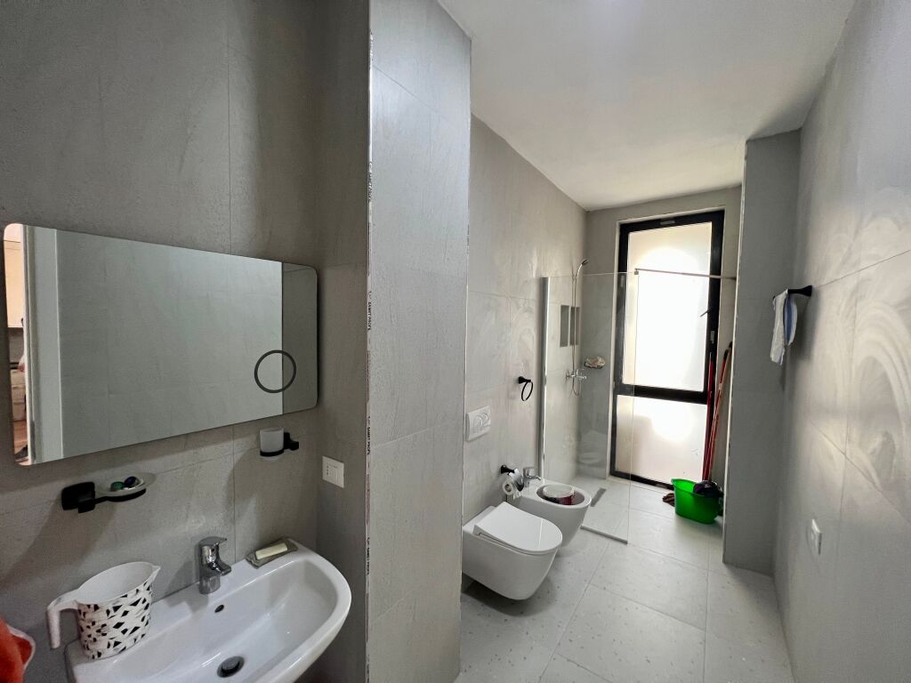 📣 QERA SUPER Apartament 1+1 📍 Bulevardi i Ri, Tirane ✨