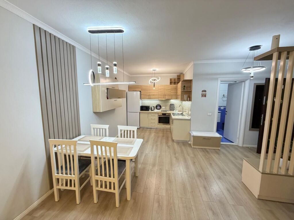 Apartament me qera 2+1 ne Bllok