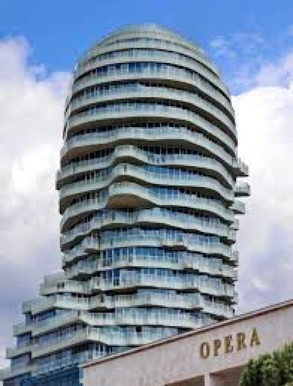 Exclusive! 1+1 apartment for sale, at Tirana’s Rock in Skënderbej Square! 495,000 €
