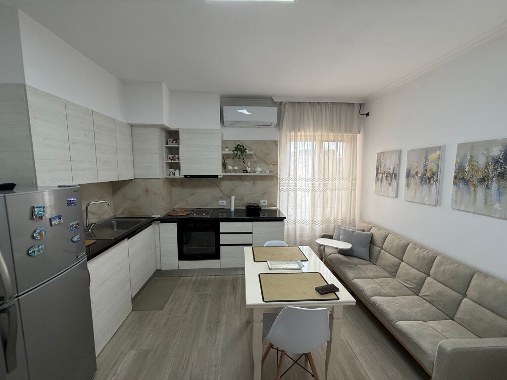 📣 MONOLOCALE IN AFFITTO 📍Vicino al CENTRO  🛣️ Via "Bogdaneve" ✨