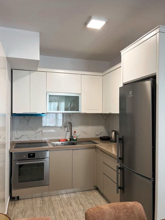 🏠Jepet me Qera Apartament 1+1 ne 5 Maj,pas Concordit