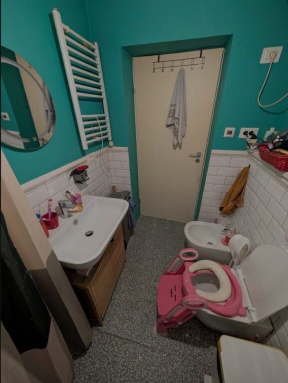 Apartment 2+1, Congress of Lushnja!