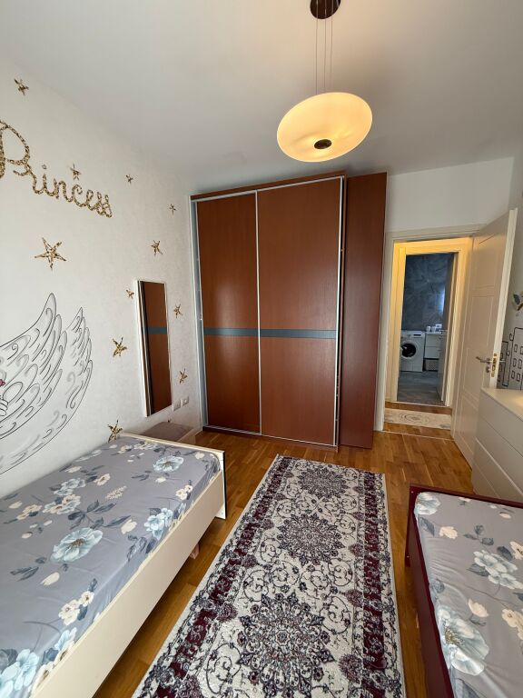 At the Botanical Garden, a 2+1+2 Apartment with Modern Furnishing and Parking Space for Rent!