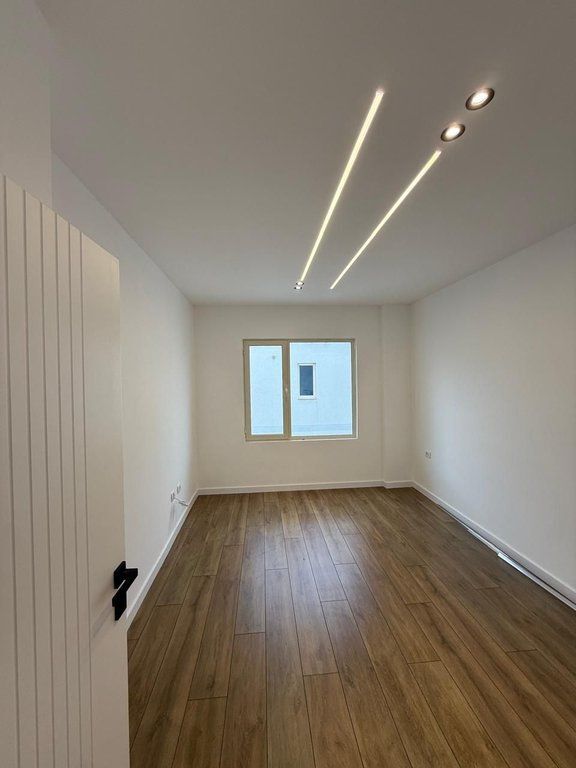 Appartamento 1+1 in vendita a Tushemisht, Pogradec – con vista sul lago