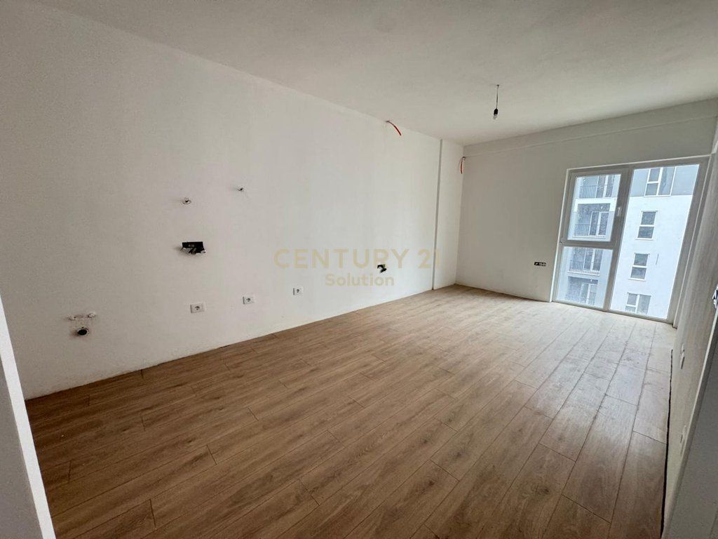 APARTMENT 1+1 TIRANA ENTRY 2 - A PARKING SPACE INCLUDED IN THE PRICE !!!!!
