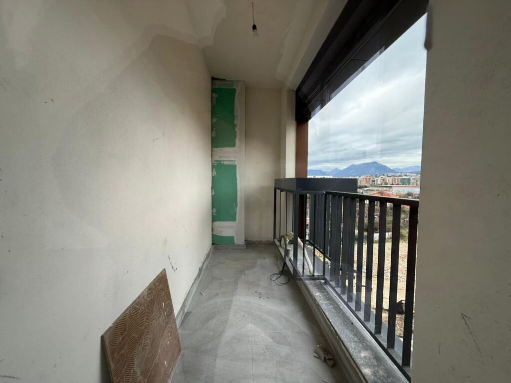📣 SHITET Apartament 1+1 me Post Parking 📍 Rruga "Jordan Misja", Prane Kompeksit "Ndregjoni" ✨💶 Cmimi 150.000 Euro