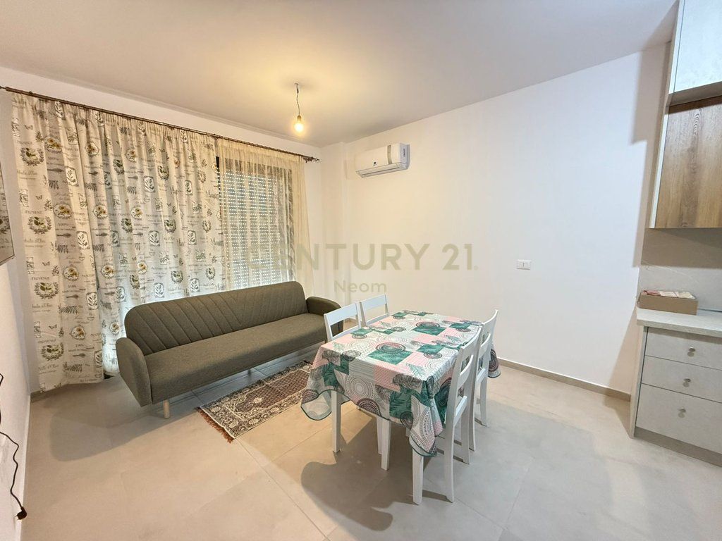 Apartment 1+1 for rent – Dry Lake, MET Invest